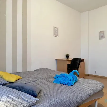 Homestay Beige -15 Minutes To Old Town & Seaside Gdansk